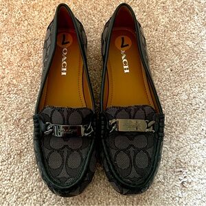 EUC Coach Loafers Women’s Size 7